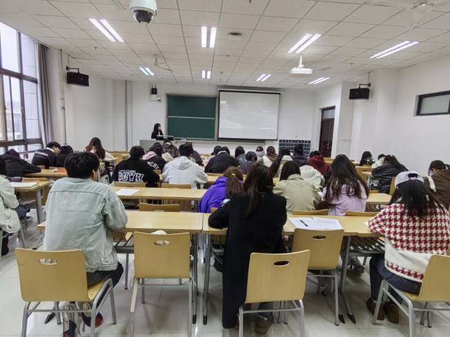 图示, 示意图
中度可信度描述已自动生成:ver1